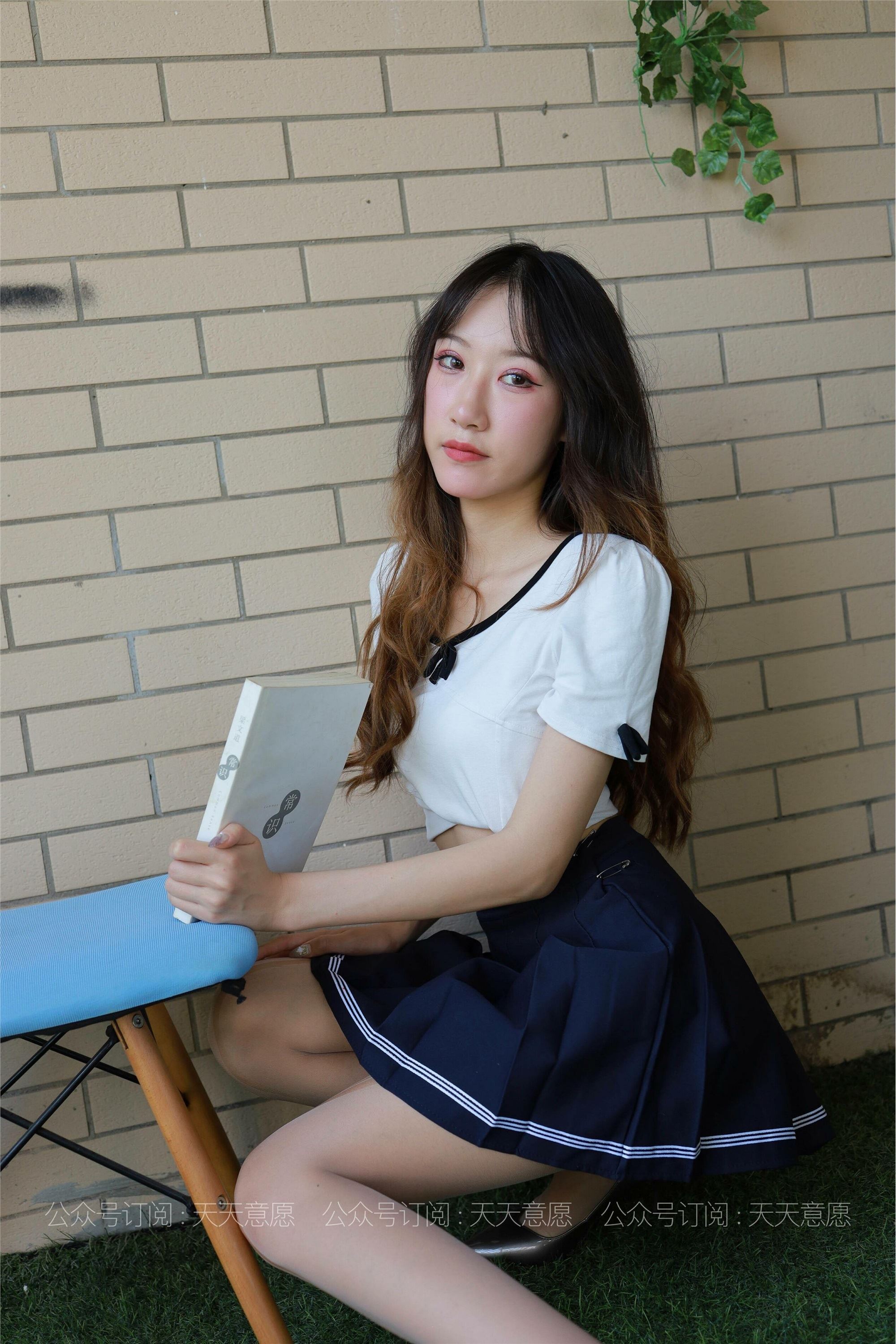 IESS异思趣向 - 模特：怡怡《长腿少女》